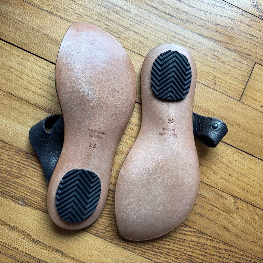 CYDWOQ leather sandals size 36 never worn - Picture 2 of 2